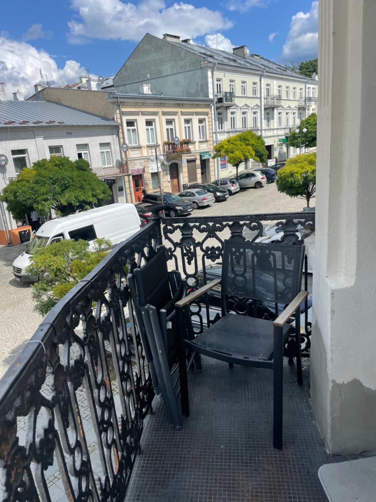 Apartament W Centrum Przy Studni 102M2 Apartment Chelm Luaran gambar
